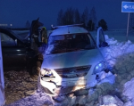 Фотография к материалу: В ДТП около Кунгура пострадали два человека