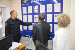 В Кунгуре общественники посетили опорный пункт полиции, где несет службу претендент на звание «Народный участковый»